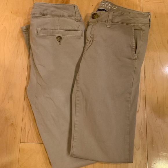 american eagle girl khaki pants